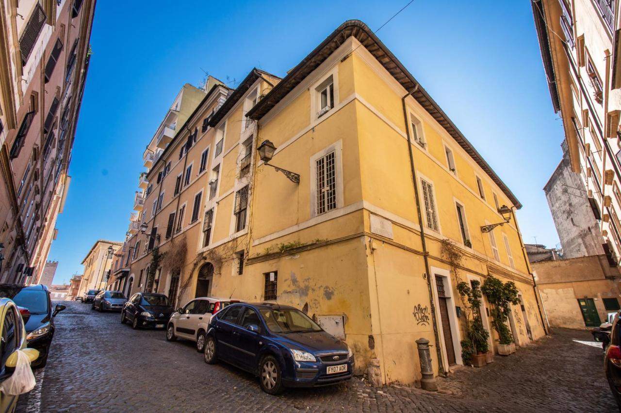 4C Colosseo Holidays Lägenhet Rom Exteriör bild