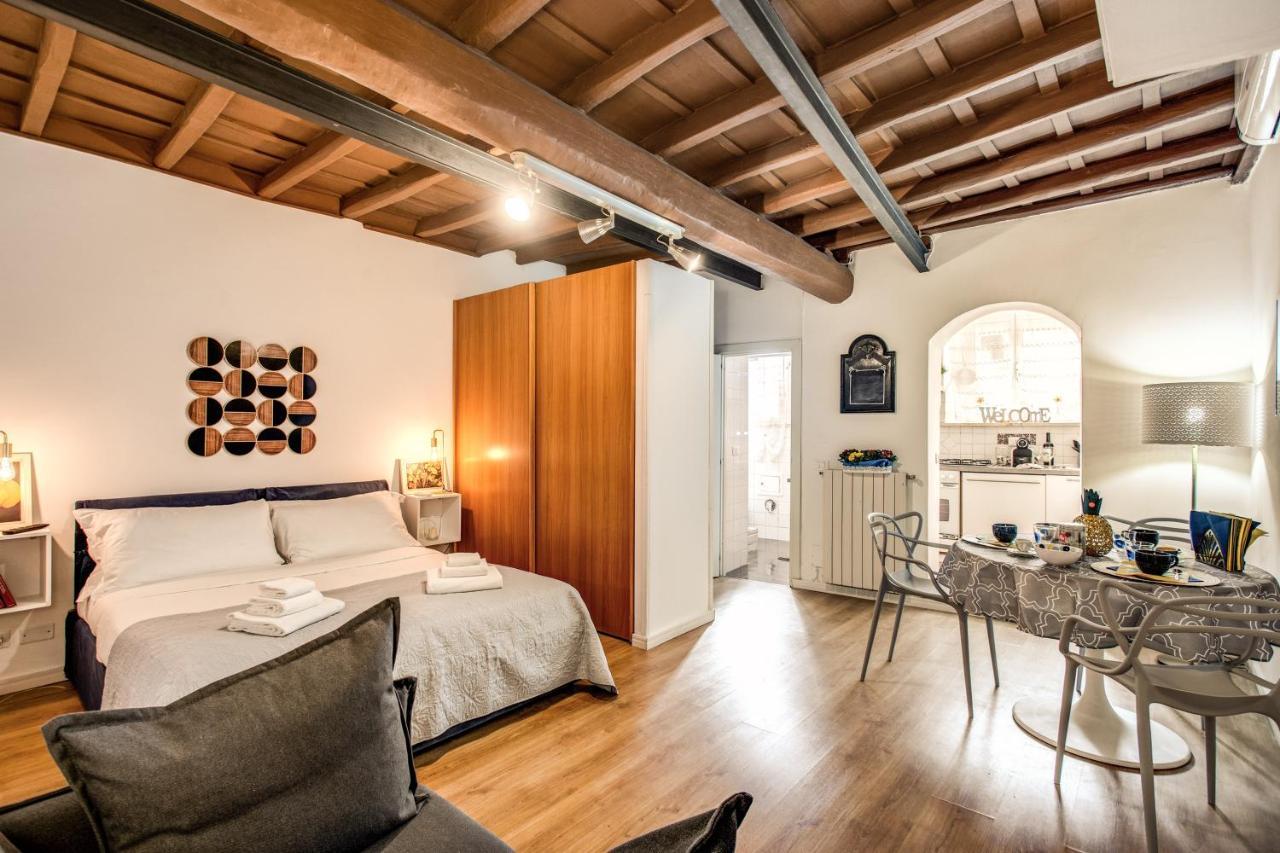 4C Colosseo Holidays Lägenhet Rom Exteriör bild